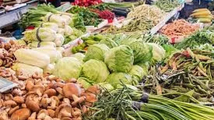 Harga Sembako Pasca Lebaran Kembali Stabil di Pasaran