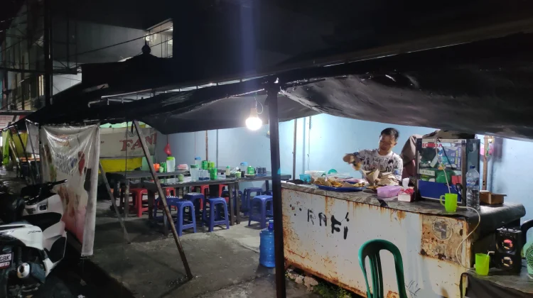 Pelaku UMKM Keluhkan Mahalnya Harga Plastik