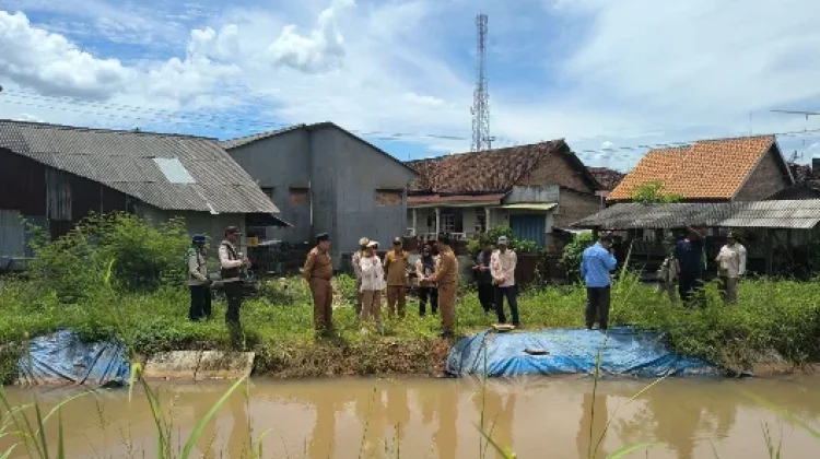 Petani Banjit Tolak Pompa, Minta Irigasi Primer Diperbaiki