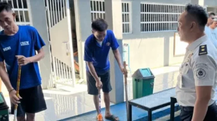 Kasubsi Perawatan Cek Kesehatan dan Sanitasi Blok Hunian