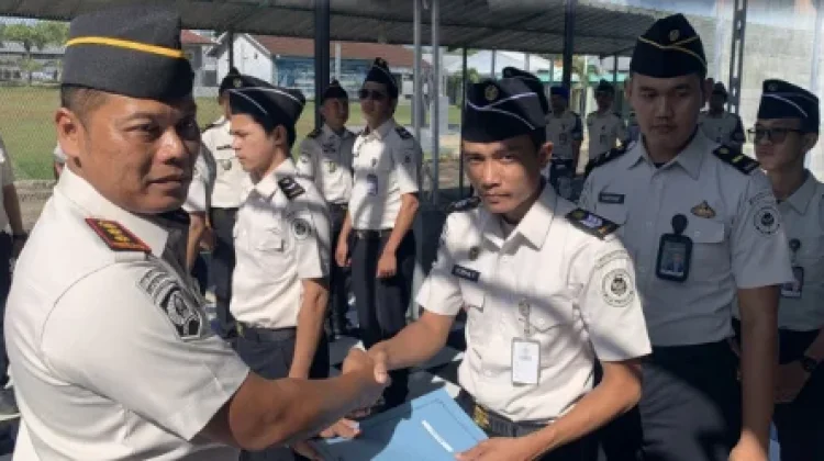 14 Petugas Lapas Way Kanan Resmi Naik Pangkat