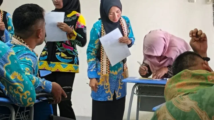 Guru MIN 1 Way Kanan Ikuti Bimtek Revitalisasi Bahasa Lampung