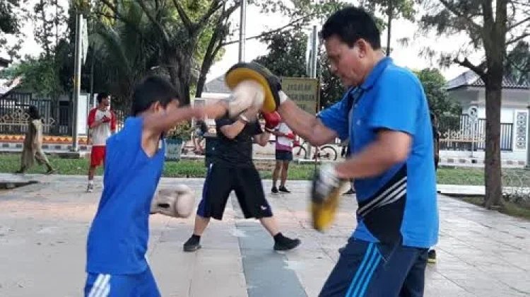 Gelar Latihan Terbuka, Tinju Jadi Gaya Hidup Metro