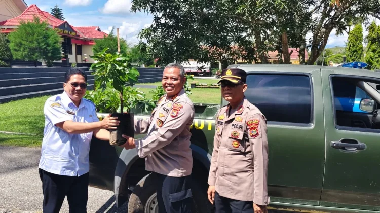Sinergitas KPH Bukit Punggur dan Polres Way Kanan