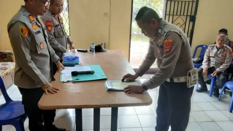 Kapolsek Umpu Semenguk Deklarasikan Perang Lawan Narkoba