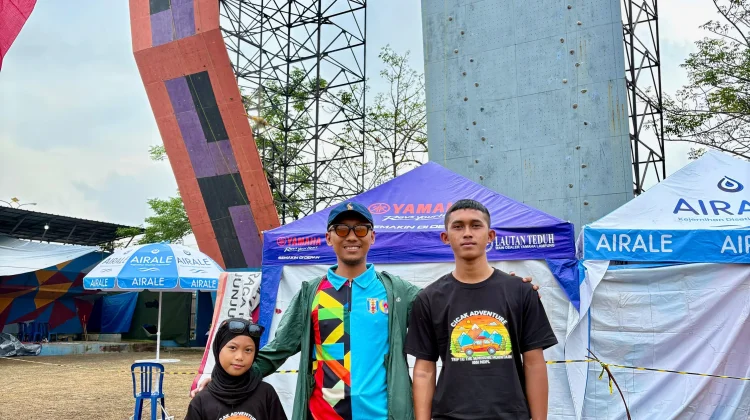 Dua Atlet Way Kanan Lolos Hari Ketiga Kejurprov Panjat Tebing
