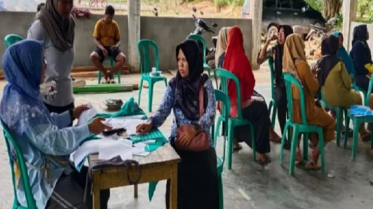 Disdukcapil Way Kanan Jemput Bola Layanan Kependudukan