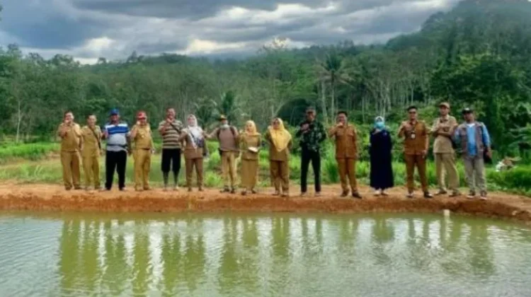 Dinas Perikanan Way Kanan Lakukan Pemantauan ke Lokasi Budidaya
