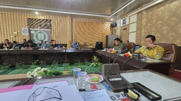 Pemkab Way Kanan dan DPRD Cari Solusi soal Distribusi BBM Subsidi