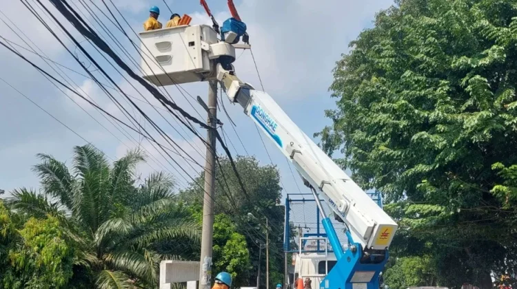 PLN Pastikan Pasokan Listrik Aman Selama Idul Adha
