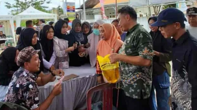 Pemkab Way Kanan Gelar Gerakan Pangan Murah di Tiga Kecamatan