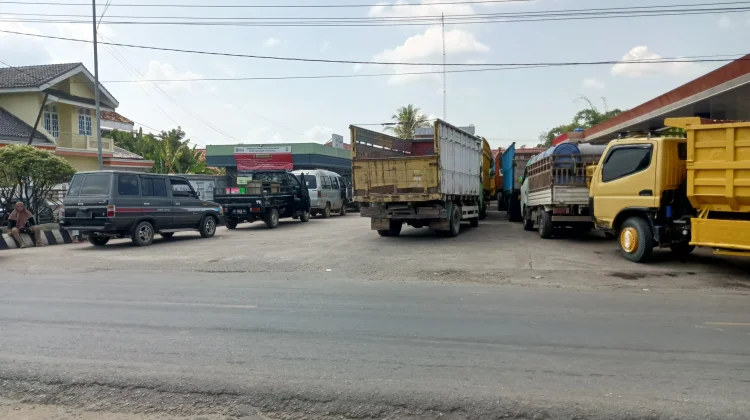Kebutuhan BBM Masyarakat Tetap Tinggi, Aktivitas Distribusi Terus Meningkat