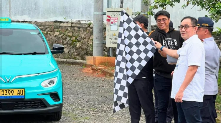 BPTD Lampung Uji Coba Sistem Operasional dan Aplikasi Taksi GSM