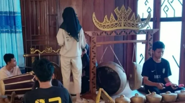 Sanggar Seni di Way Kanan Hadapi Tantangan Dukungan dan Legalitas