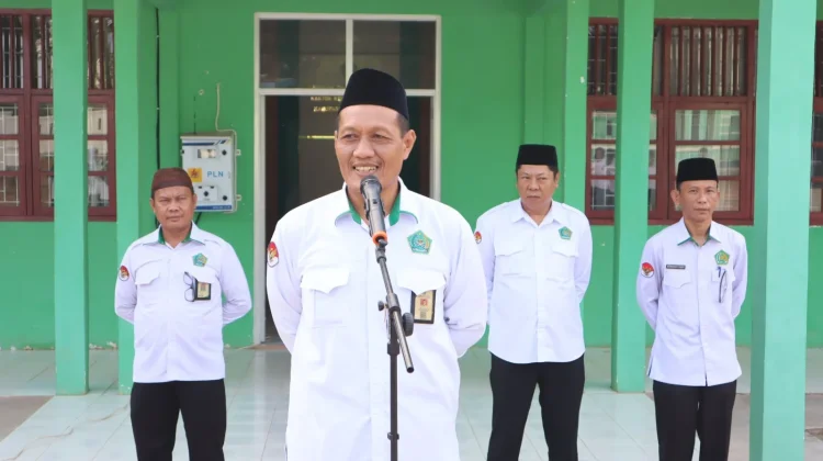 Kemenag Way Kanan Ajak ASN Evaluasi Kinerja Semester Pertama