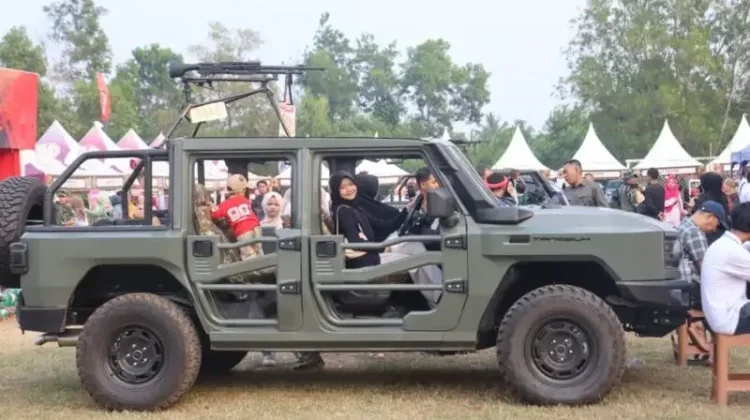 Stand Alutsista TNI Menjadi Magnet Pengunjung