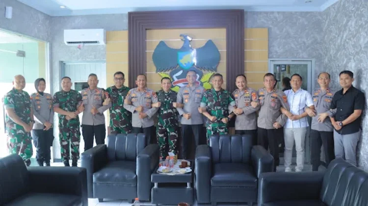 Kapolres Metro Perkuat Sinergitas TNI dan Kejaksaan