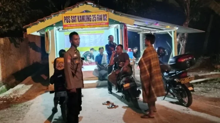 Polres Metro Sambangi Poskamling Demi Jaga Kamtibmas