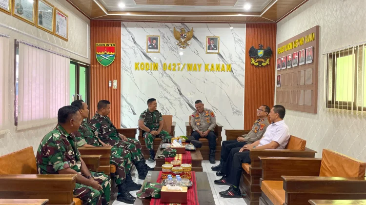 Silaturahmi TNI-Polri Perkuat Stabilitas di Way Kanan