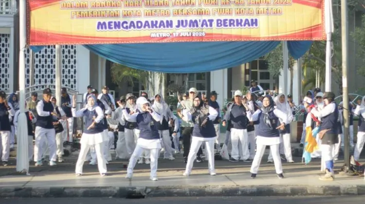 HUT ke-64, PWRI Metro Berbagi Kebaikan