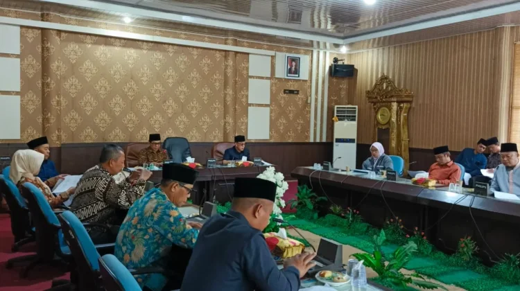 DPRD Way Kanan Matangkan Raperda Pesantren