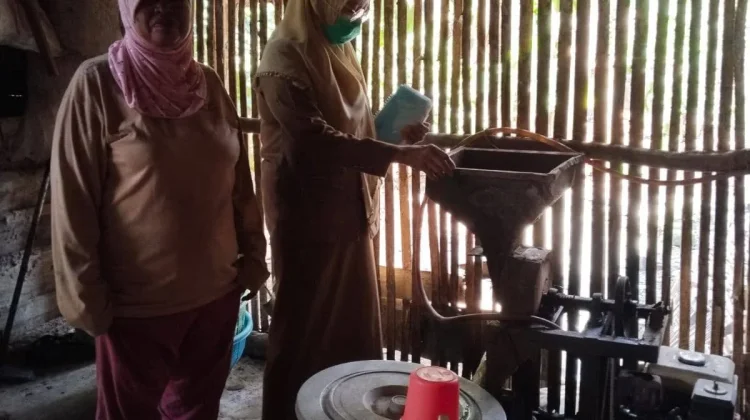 Puskesmas Way Tuba Periksa Sanitasi Industri Tahu