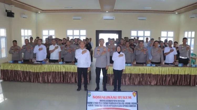 Bidkum Polda Lampung Berikan Penyuluhan Hukum