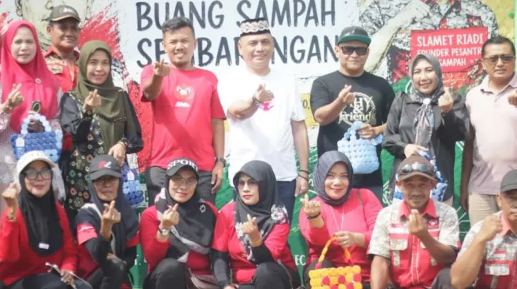 Wali Kota Metro Ajak Masyarakat Jaga Kebersihan