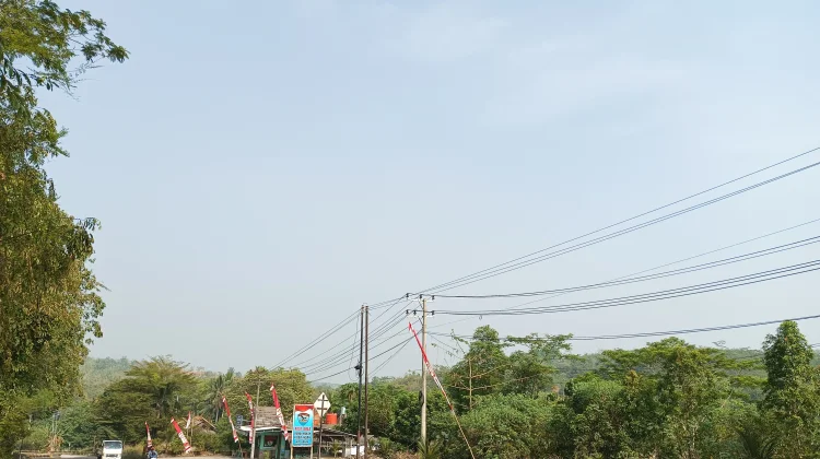 Suasana Jalan dan Lingkungan Memasuki Musim Kemarau