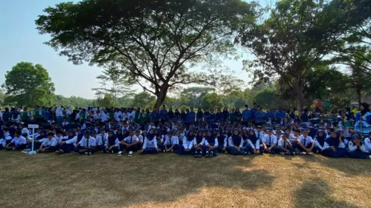 MTsN 1 Way Kanan Tanamkan Nasionalisme Lewat Upacara Kemerdekaan