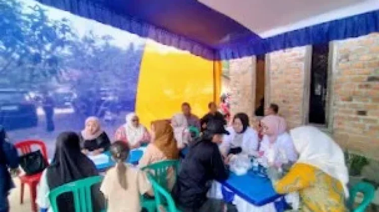 Puskesmas Way Tuba Jemput Bola Cek Kesehatan Warga