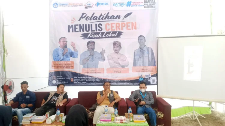 TBM Rumah Baca Lintas Literasi Way Kanan Gelar Pelatihan Menulis Cerpen