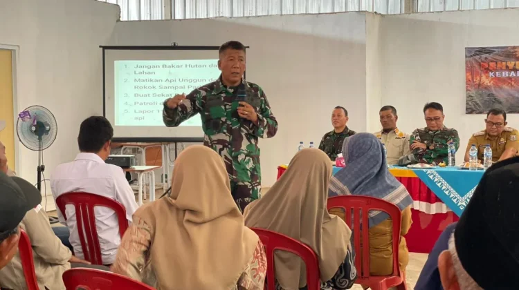 Penyuluhan Tim Penyuluh Mabes TNI ke masyarakat Kampung Bumi Jaya