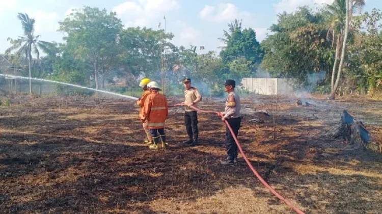 Polisi Tangani Kebakaran Lahan di Metro Timur
