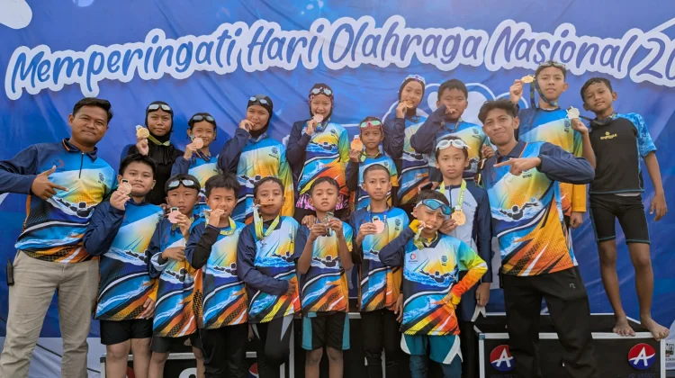 AQUAKIDS Sabet 30 Medali Piala Kadispora Lampung