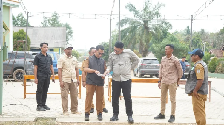 Sekda Way Kanan Tinjau Kesiapan Kampung Tapis Bhakti Negara