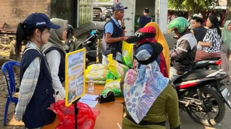 Jaga Kestabilan Harga dan Pasokan Pangan, Bulog Distribusikan Beras SPHP