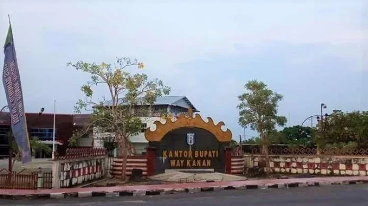 Pemkab Way Kanan Lelang 32 Paket Aset Daerah
