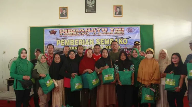 Sekda Metro Tinjau Bakti Sosial TNI