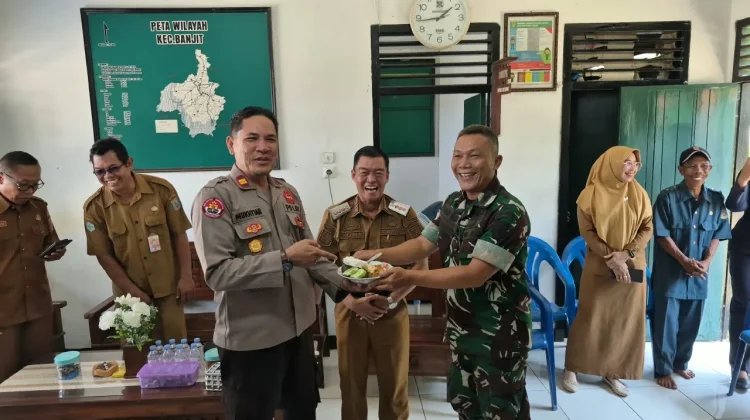 HUT TNI ke-81, TNI-Polri di Banjit Perkuat Sinergitas