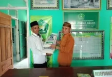 Program TABUR KUA Baradatu Kembali Salurkan Infaq Beras