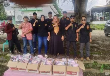 GRIB Jaya Way Kanan Bagikan Ratusan Takjil