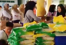 Ribuan Komoditas Bahan Pangan Disalurkan ke Warga Way Kanan