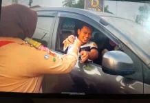 Berbagi Takjil di Bulan Ramadhan