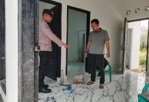 Rumah Ketua PWI Way Kanan Diduga Diserang Orang Tak Dikenal