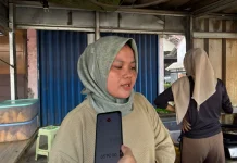 Penjualan Gorengan di Baradatu Meningkat Selama Ramadan