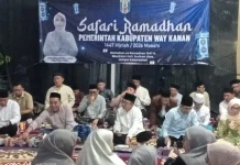 Pemkab Way Kanan Gelar Safari Ramadan, Bagikan Bantuan ke Anak Yatim dan Lansia