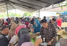 Pejabat dan ASN Way Kanan Gelar Pasar Murah secara Swadaya