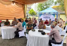 Polres Way Kanan Salurkan 4 Ton Beras SPHP di Baradatu