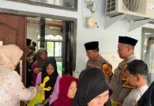 Polres Way Kanan Buka Bersama Anak Yatim
